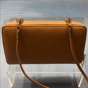 Elegant Tan Crossbody Bag
